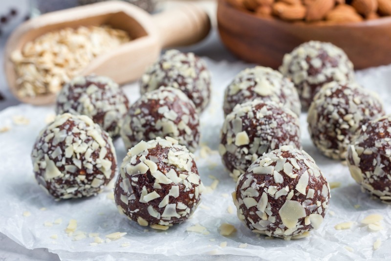 No-Bake Chocolate Energy Balls Recipe