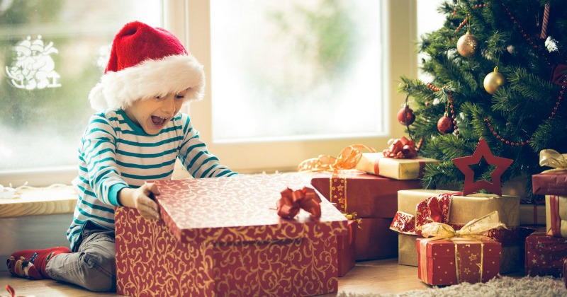 4 Ways to Survive Holiday Gifting
