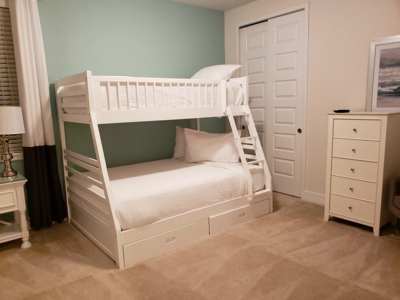 8 Reasons Why Families Choose Encore Resort - Bunkbed Room