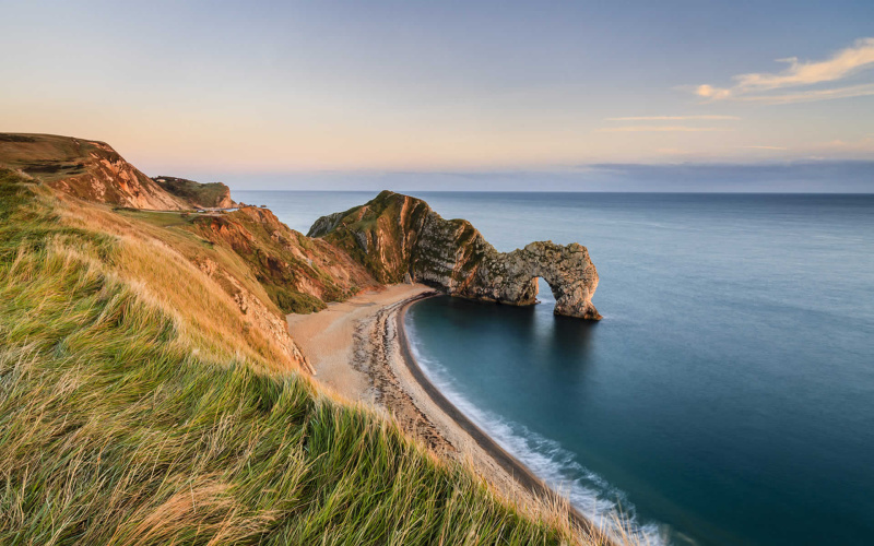 Finding Dinosaur Footprints Around the World - Jurassic Coast